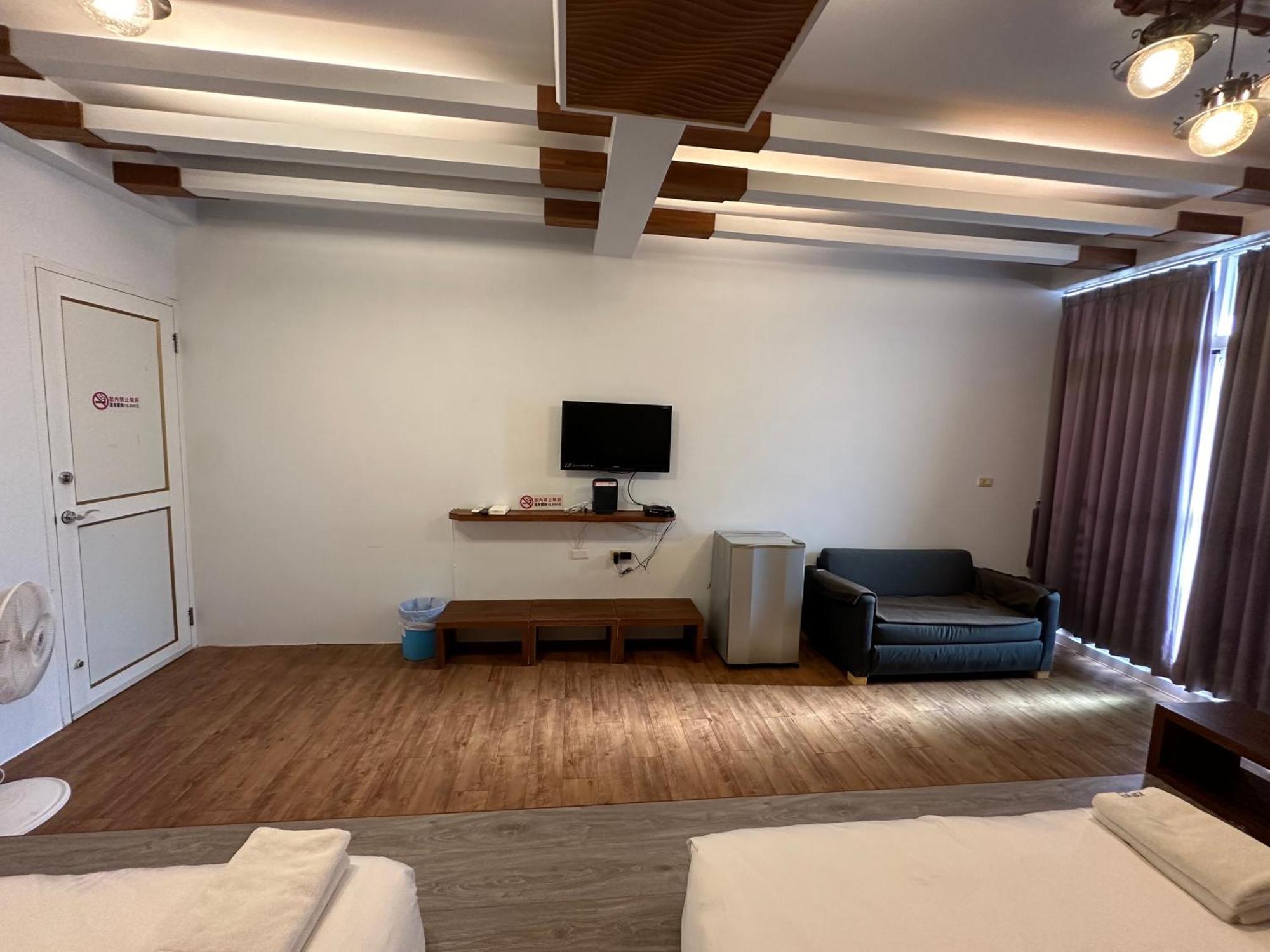 Snore Inn Heng-ch'un Exteriör bild