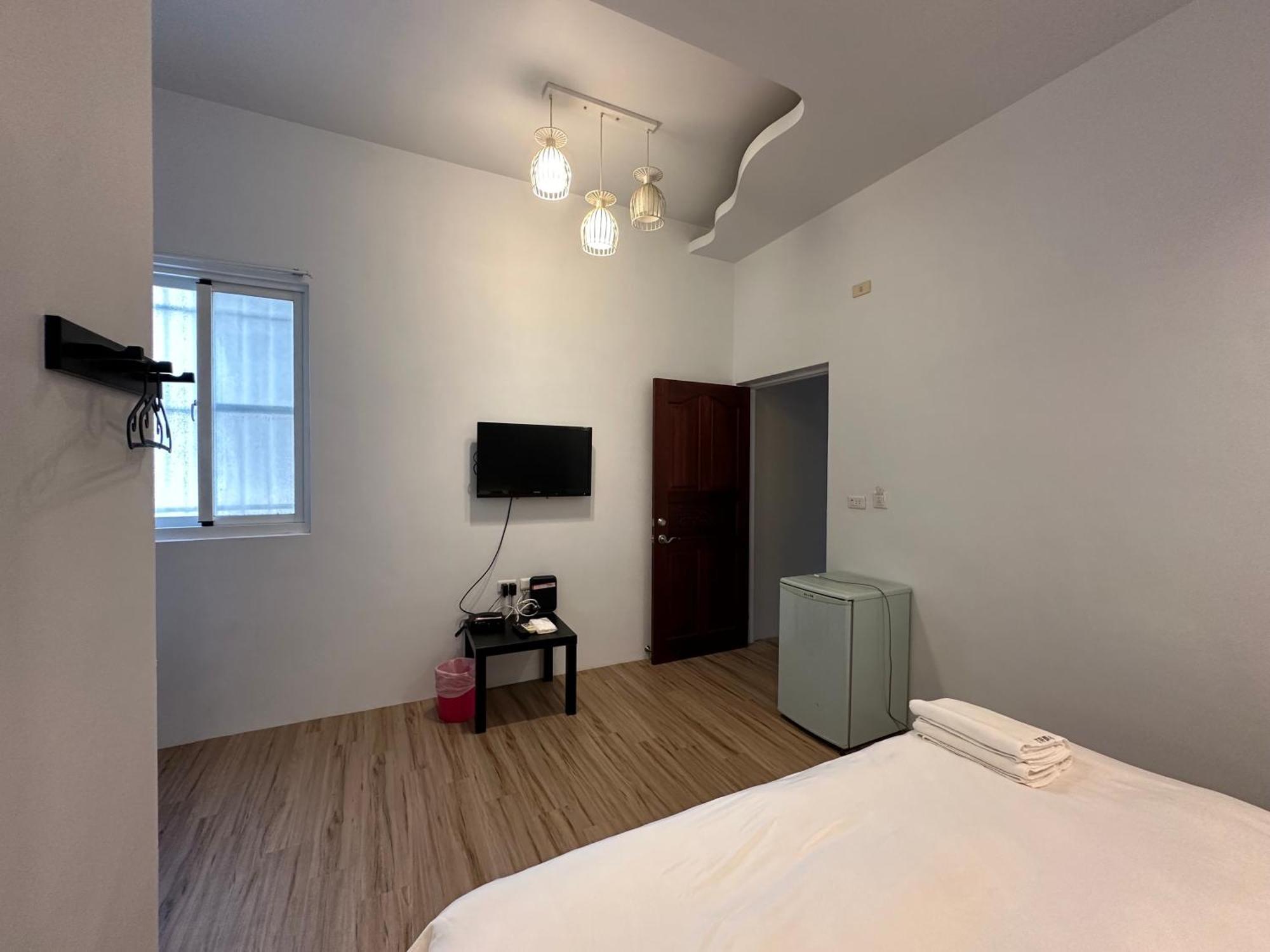 Snore Inn Heng-ch'un Exteriör bild