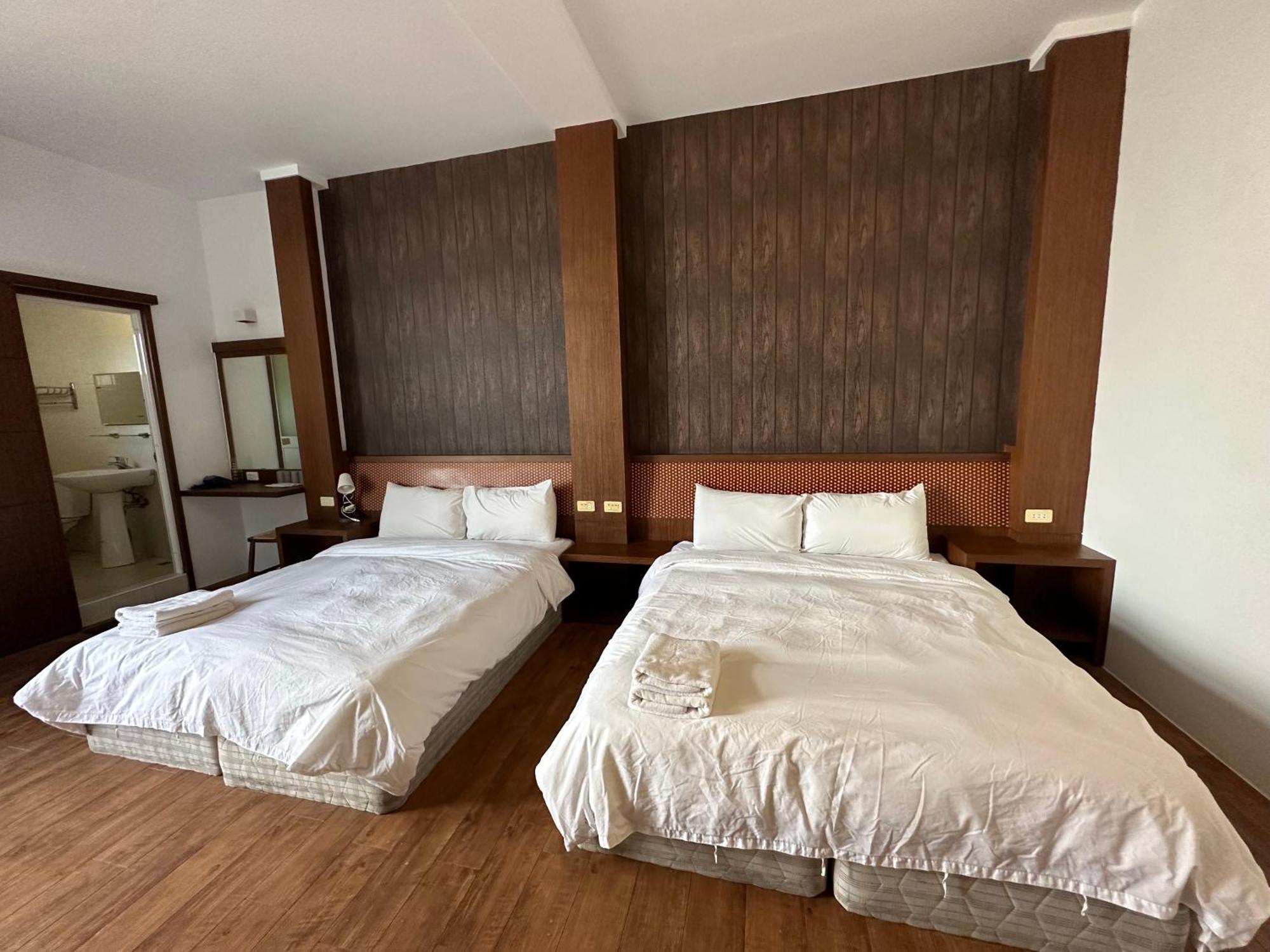 Snore Inn Heng-ch'un Exteriör bild