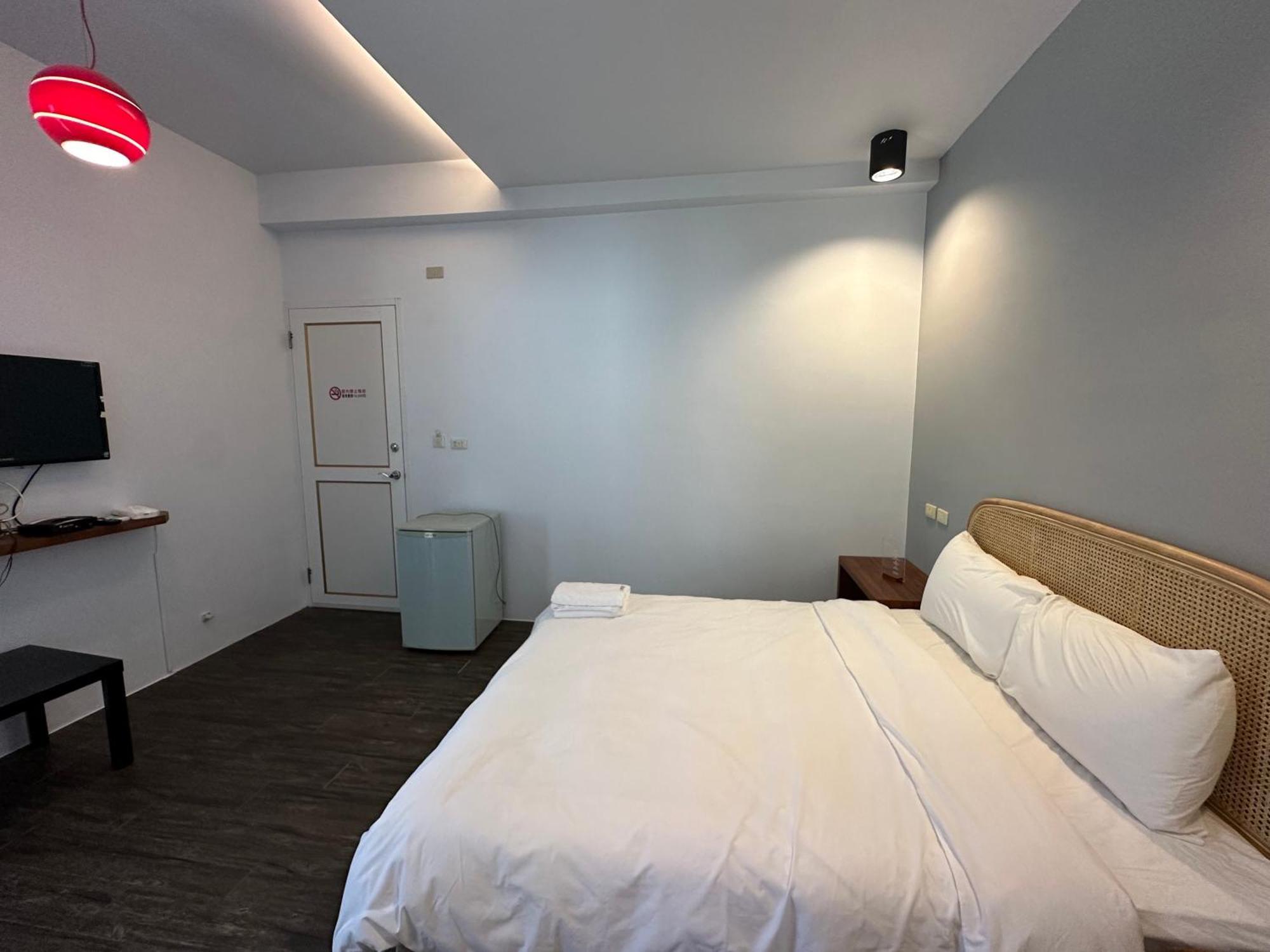Snore Inn Heng-ch'un Exteriör bild