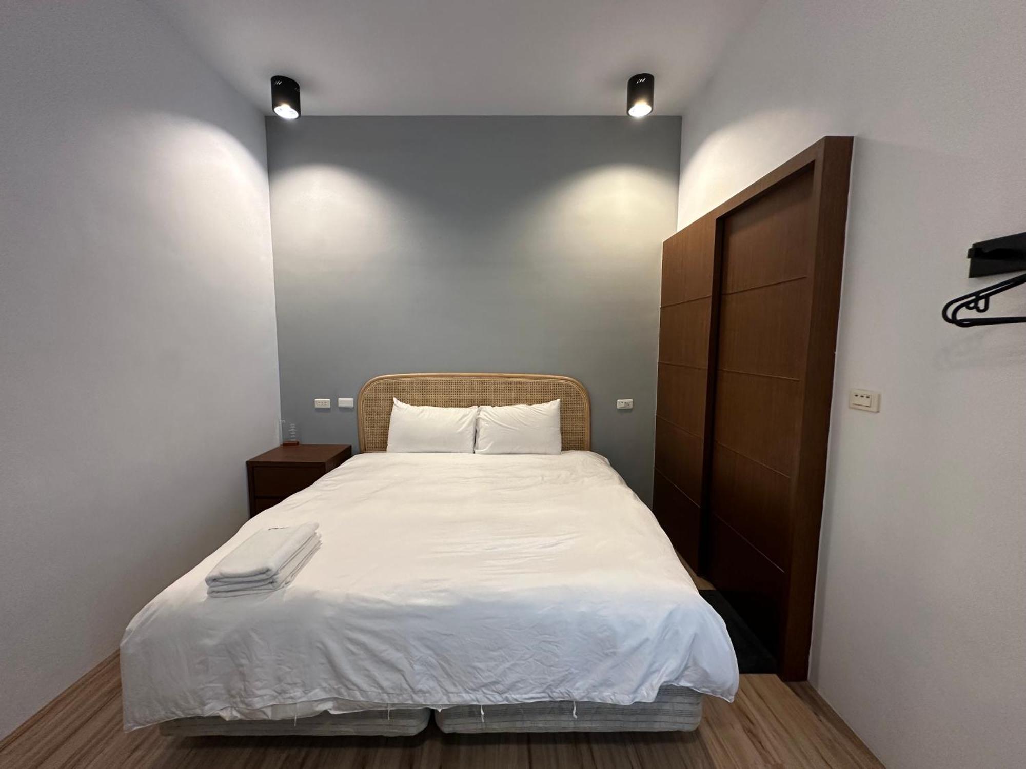 Snore Inn Heng-ch'un Exteriör bild